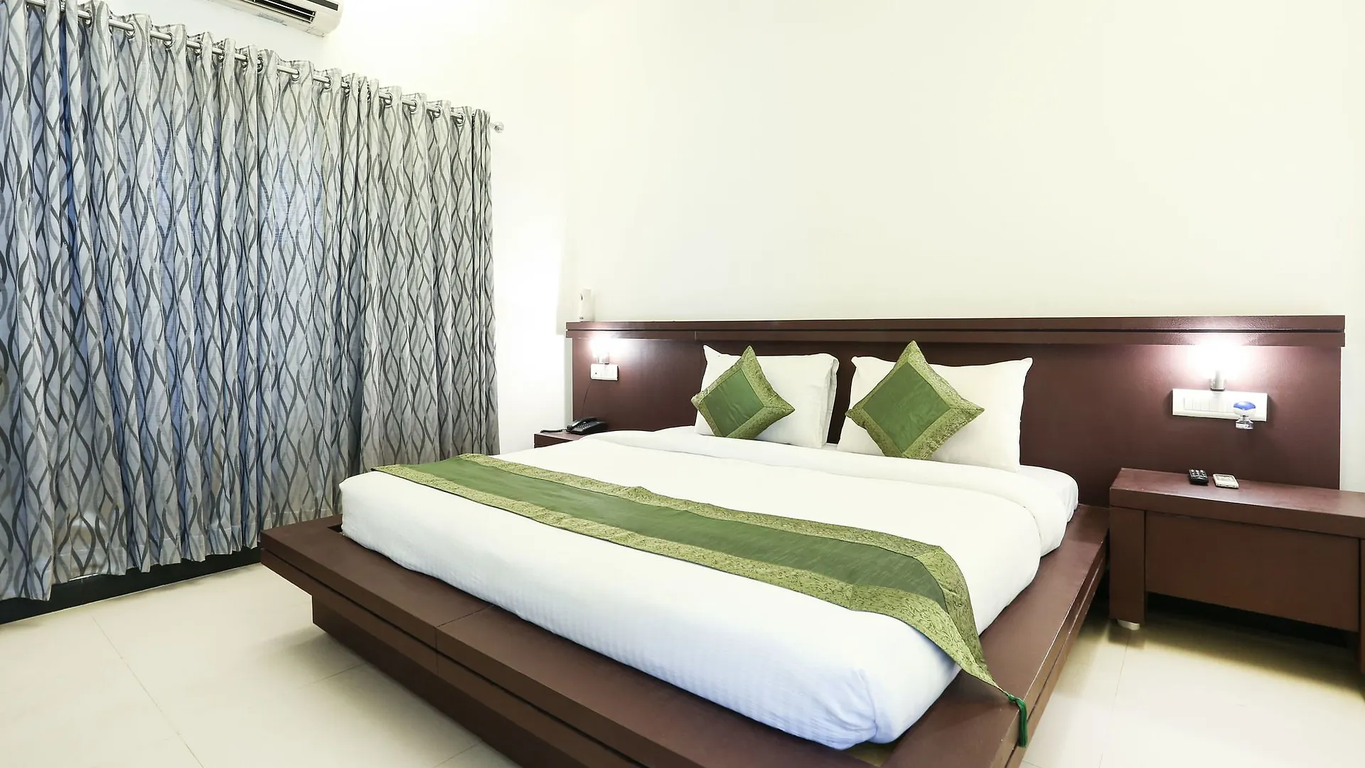 Treebo Al Saj Convention Center Hotel Thiruvananthapuram