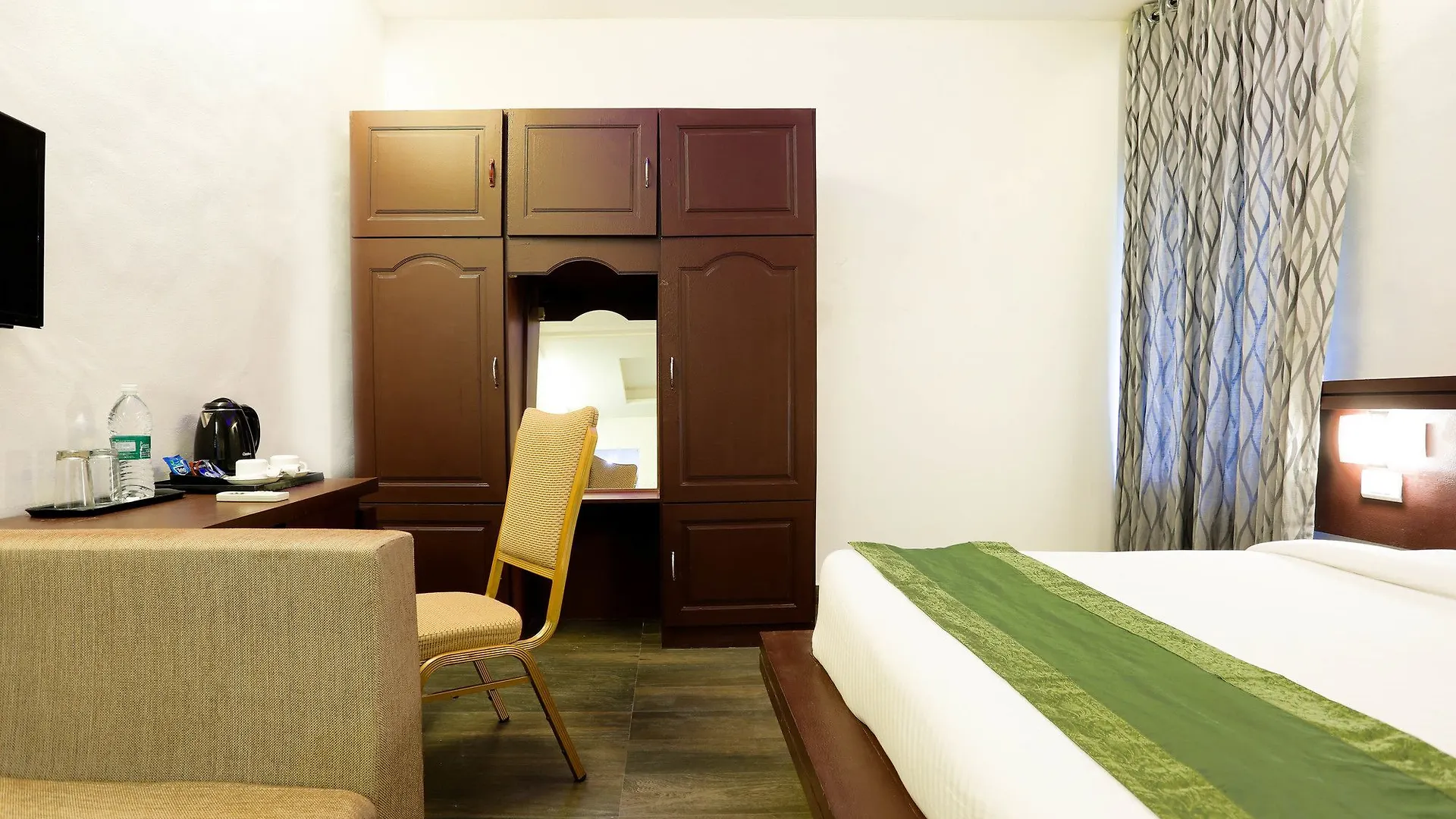 Treebo Al Saj Convention Center Hotel Thiruvananthapuram